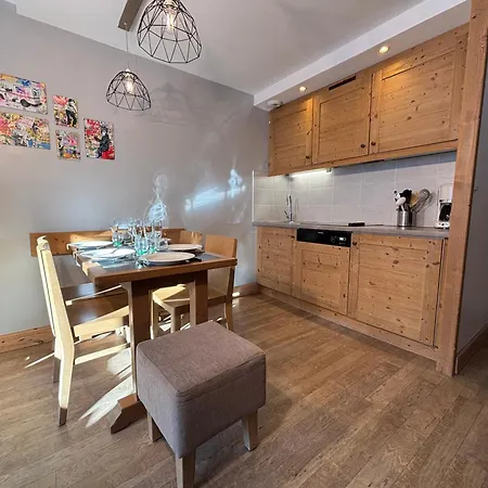 Christiana 307 Cles Blanches